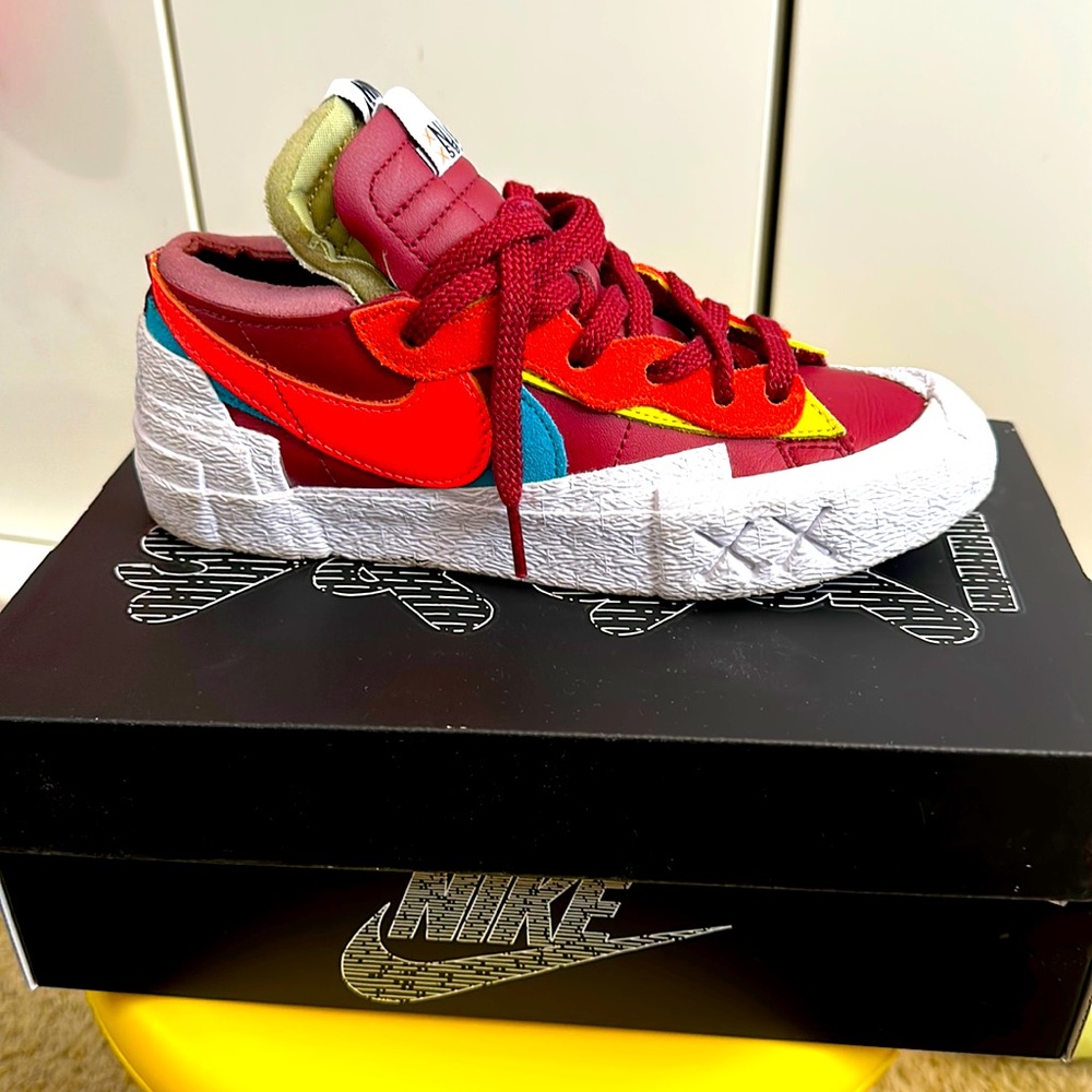 Nike Blazer Low Sacai Kaws Sneakers